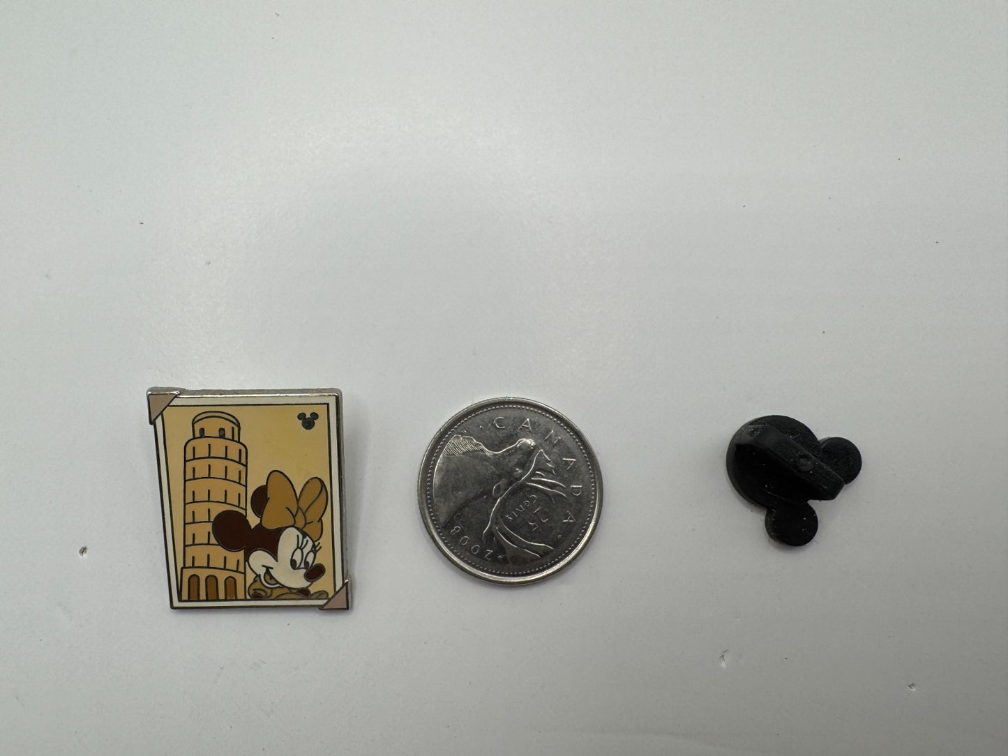 DLR Disney Minnie Mouse World Snapshots Hidden Mickey Trading Pin DC2S2