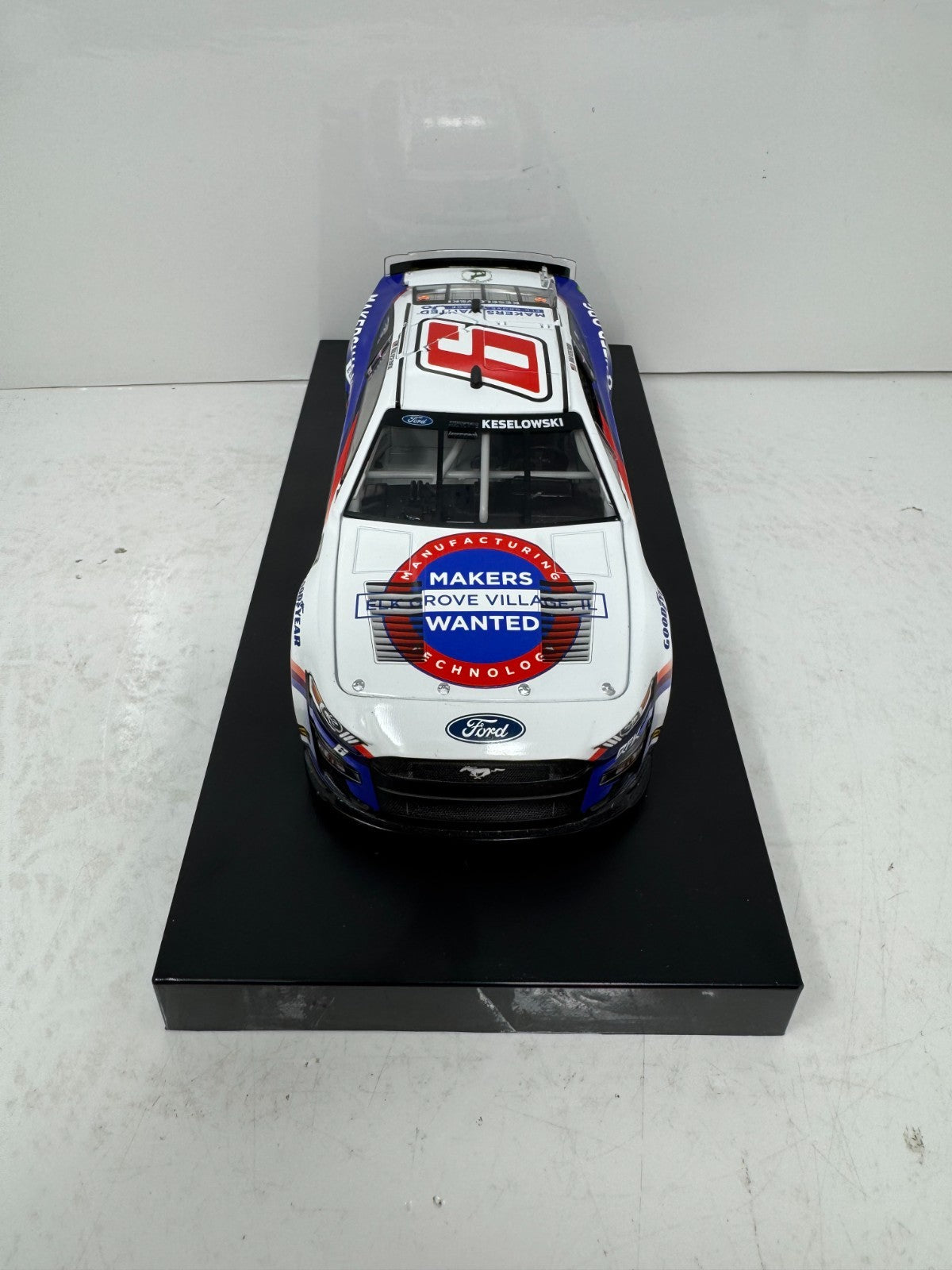 Lionel Racing Nascar #6 Brad Keselowski Elk Grove Village Ford Mustang 1:24 Diecast