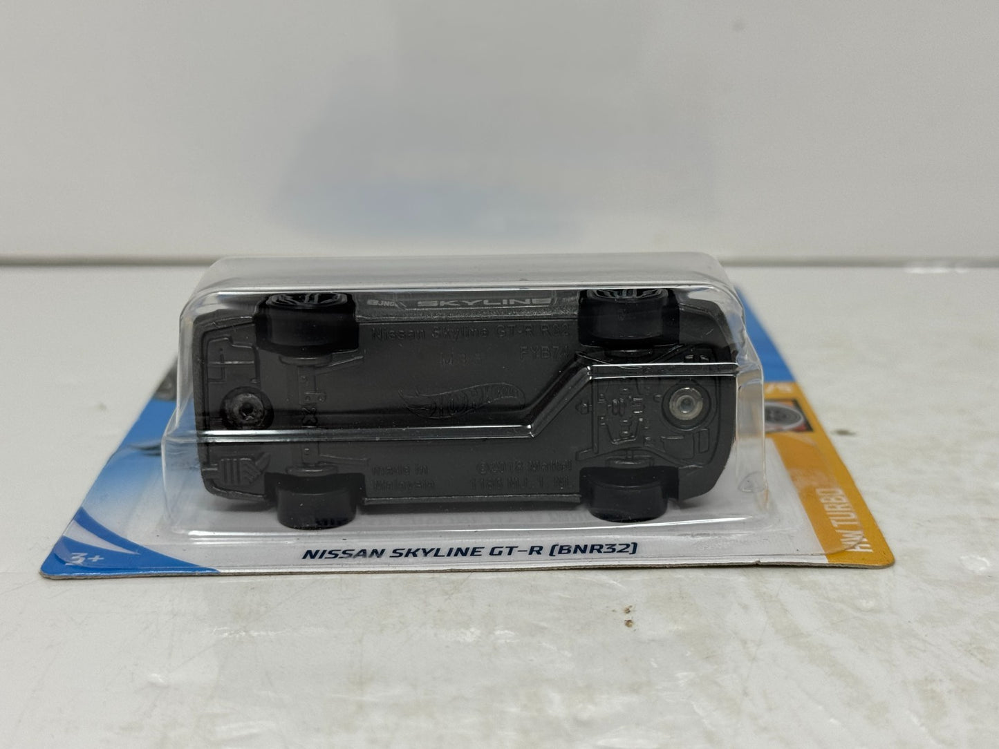 Hot Wheels Turbo Nissan Skyline GT-R BNR32 1:64 Diecast Gray