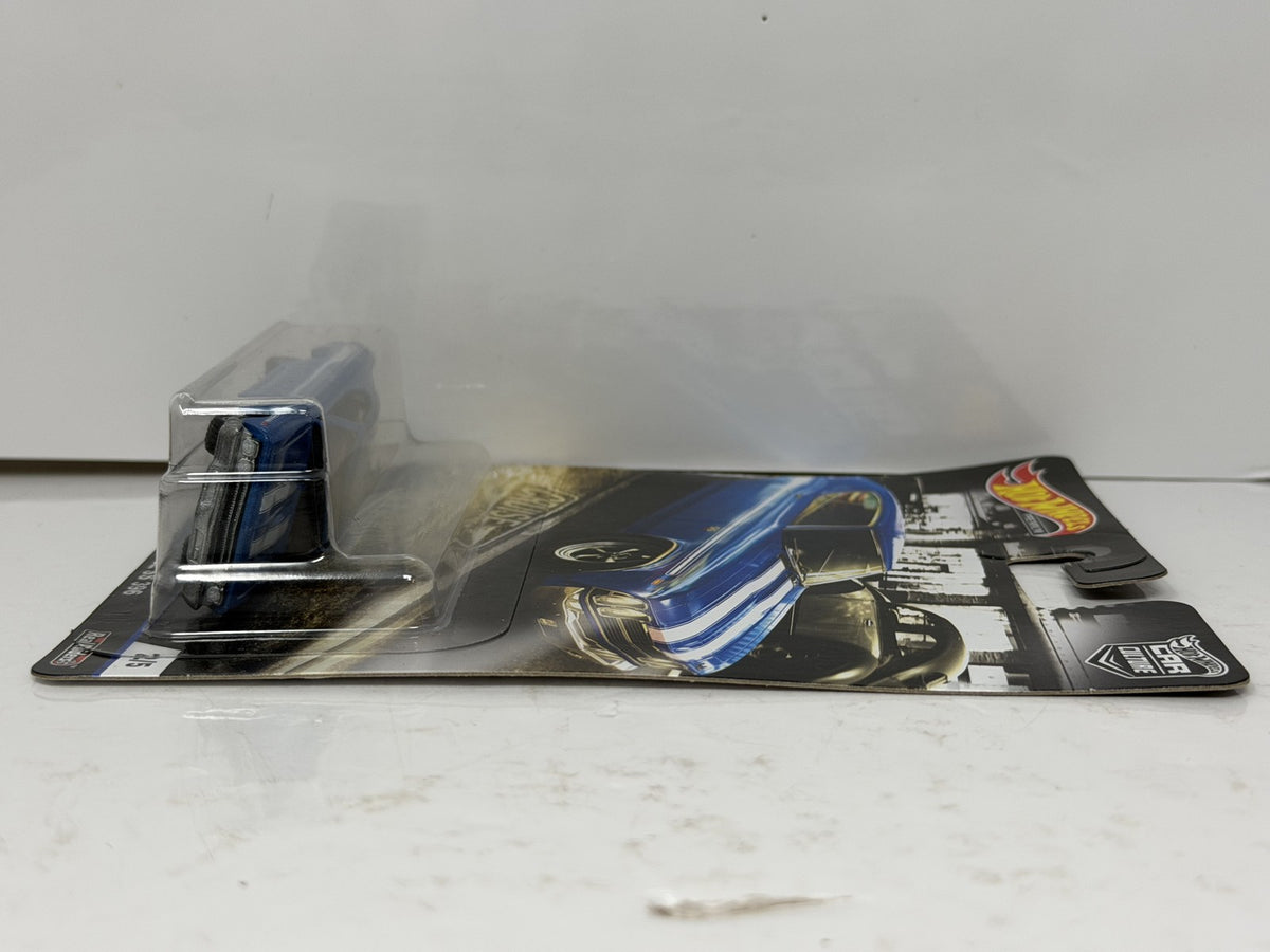 Hot Wheels Premium Cruise Boulevard 1969 Chevrolet Chevelle SS 396 1:64 Diecast