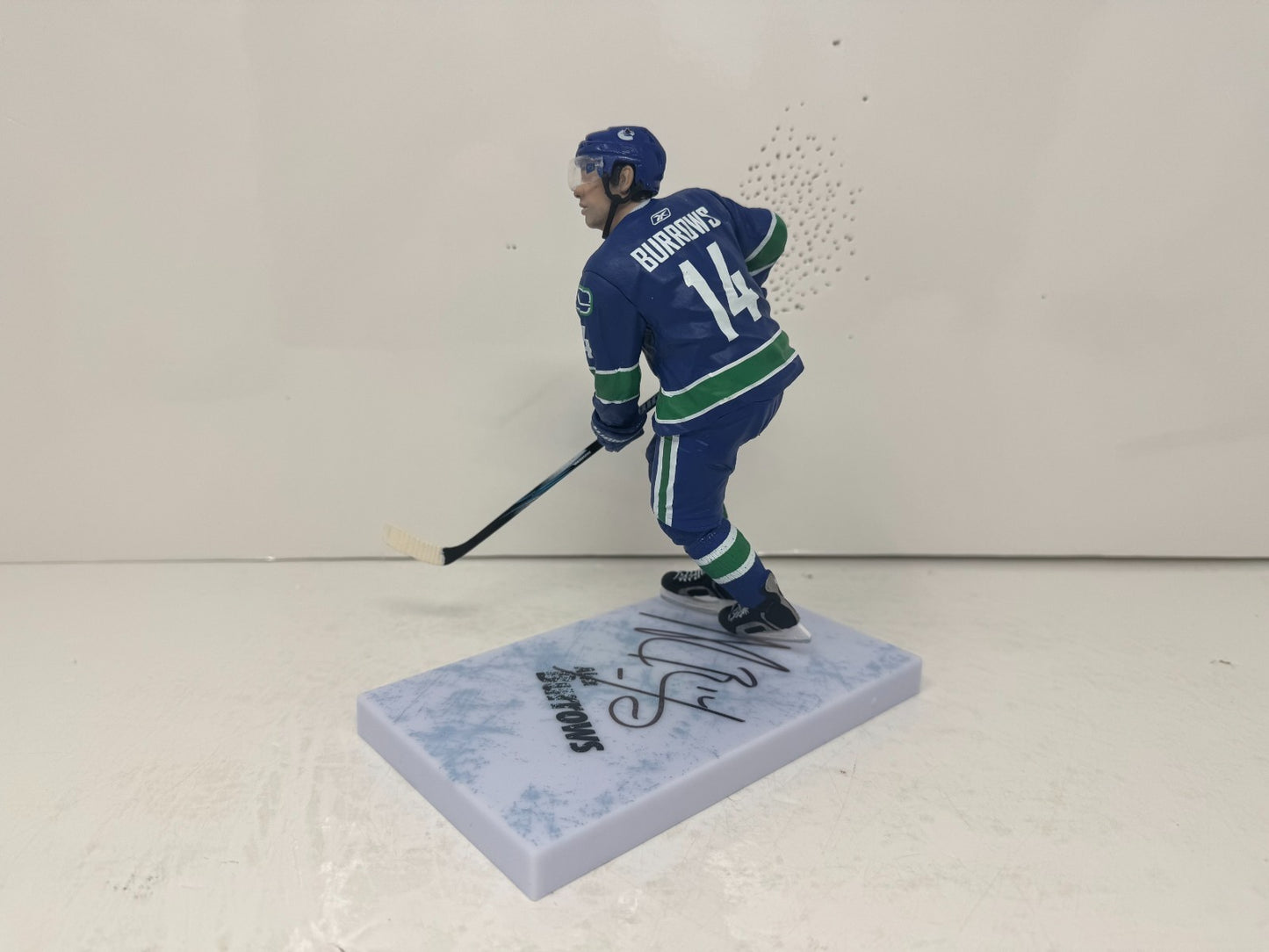 McFarlane NHL Alex Burrows Vancouver Canucks Figure Auto Signed