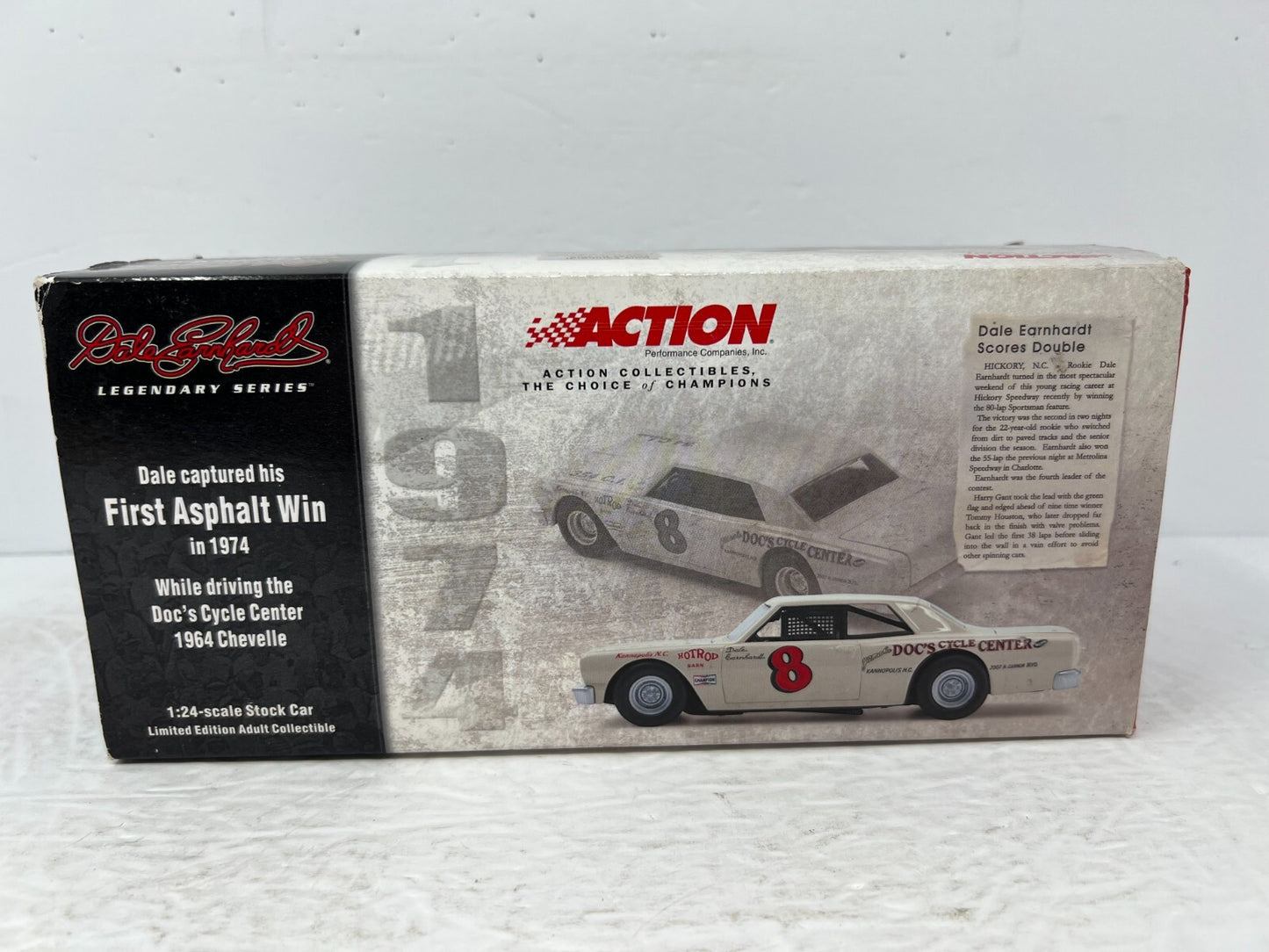 Action Nascar #8 Dale Earnhardt Sr Asphalt Win 1964 Chevy Chevelle 1:24 Diecast