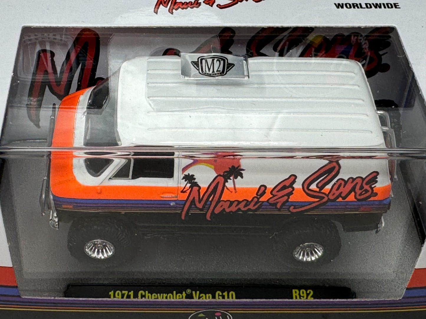 M2 Machines Maui & Sons 1971 Chevrolet Van G10 1:64 Diecast
