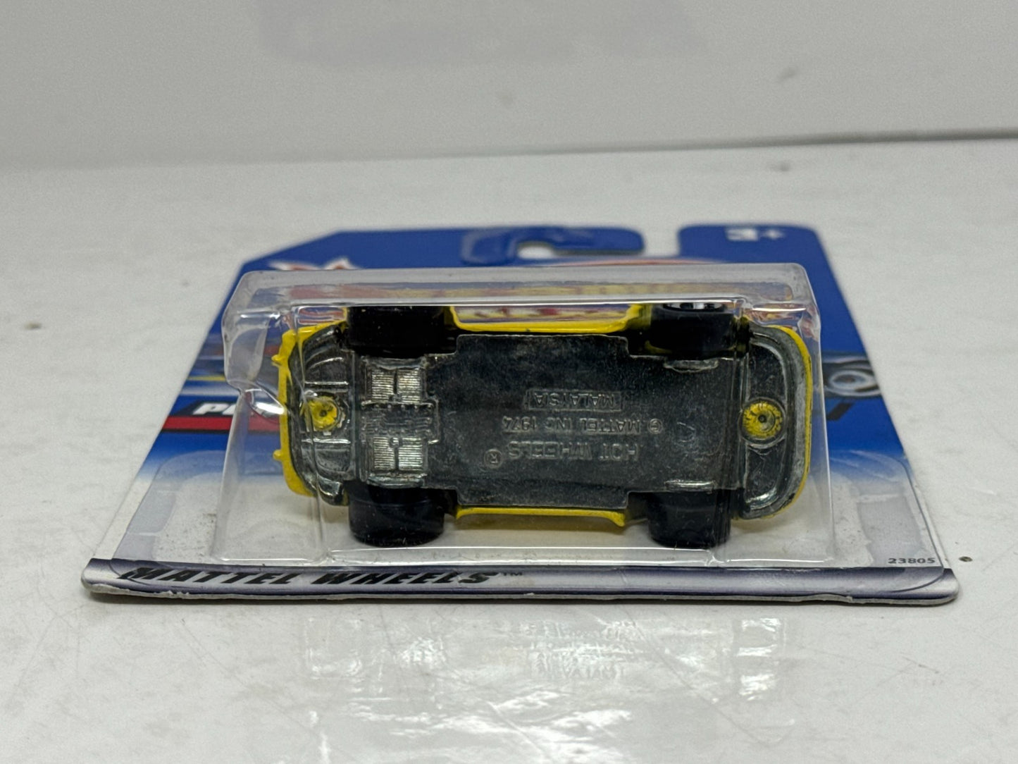 Hot Wheels Porsche 911 1:64 Diecast Yellow