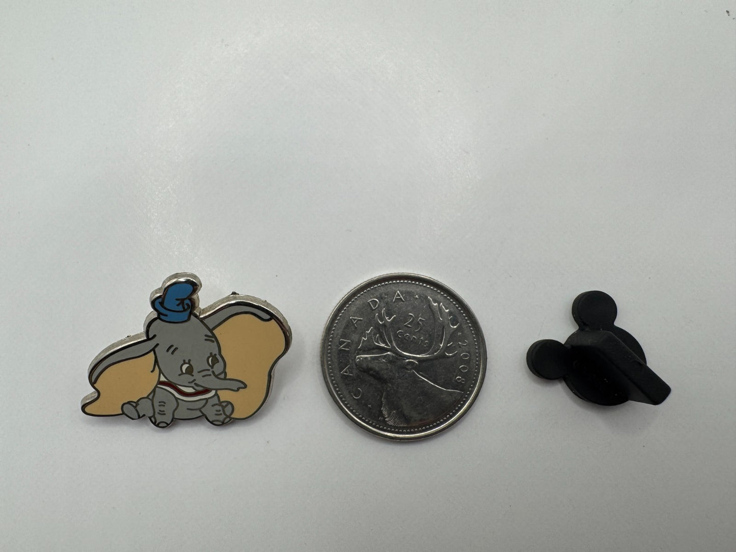 WDW Disney Dumbo Sitting Dumbo with Blue Hat Trading Pin DC1S2