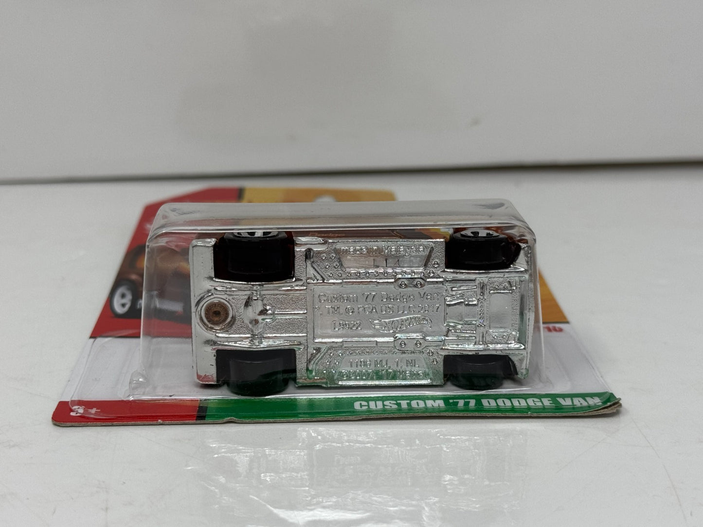 Hot Wheels 70s 1977 Custom Dodge Van 1:64 Diecast
