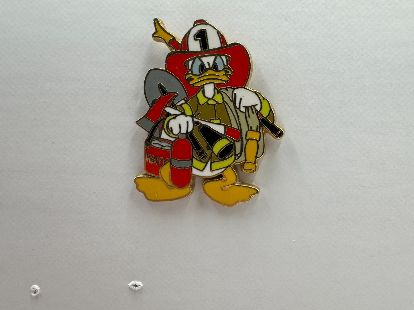 Disney Donald Duck Firefighter Main Street Firehouse Trading Pin DC2S10
