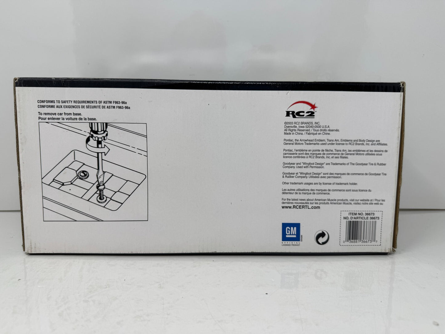 American Muscle 1977 Pontiac Firebird Formula Ertl 1:18 Diecast