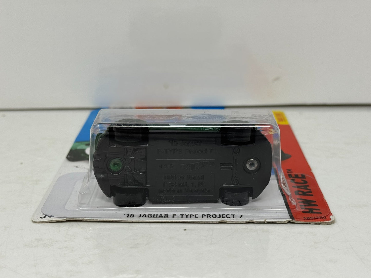 Hot Wheels Race 2015 Jaguar F-Type Project 7 1:64 Diecast Green