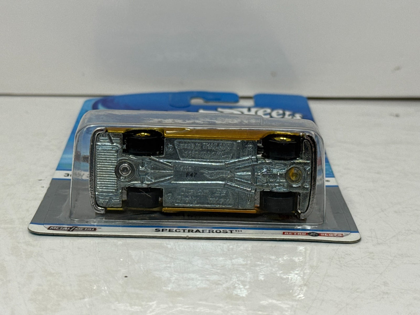 Hot Wheels Cool Classics Custom 1953 Chevy Spectrafrost 1:64 Diecast