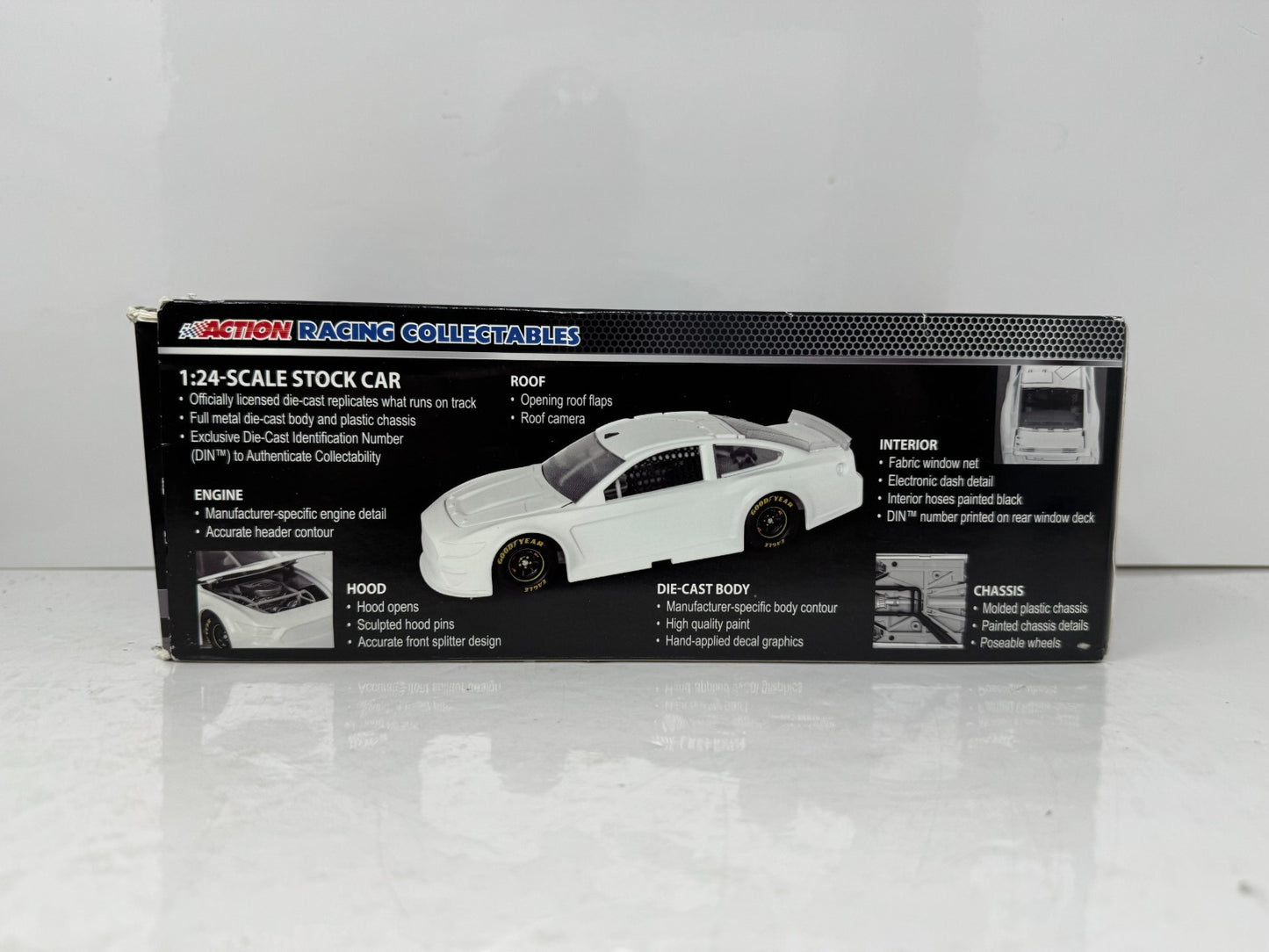 Lionel Racing Nascar #4 Kevin Harvick Busch Mustang 1:24 Diecast Liquid Color 1 of 72