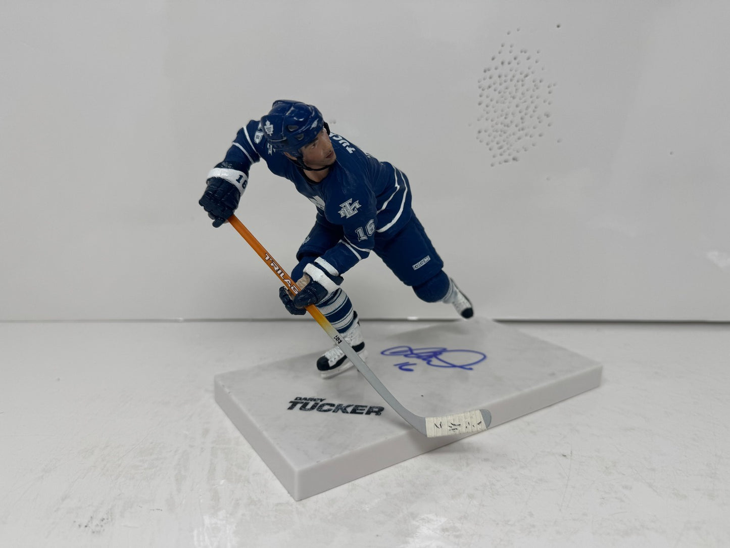 McFarlane NHL Darcy Tucker Toronto Maple Leafs Figure Auto Signed