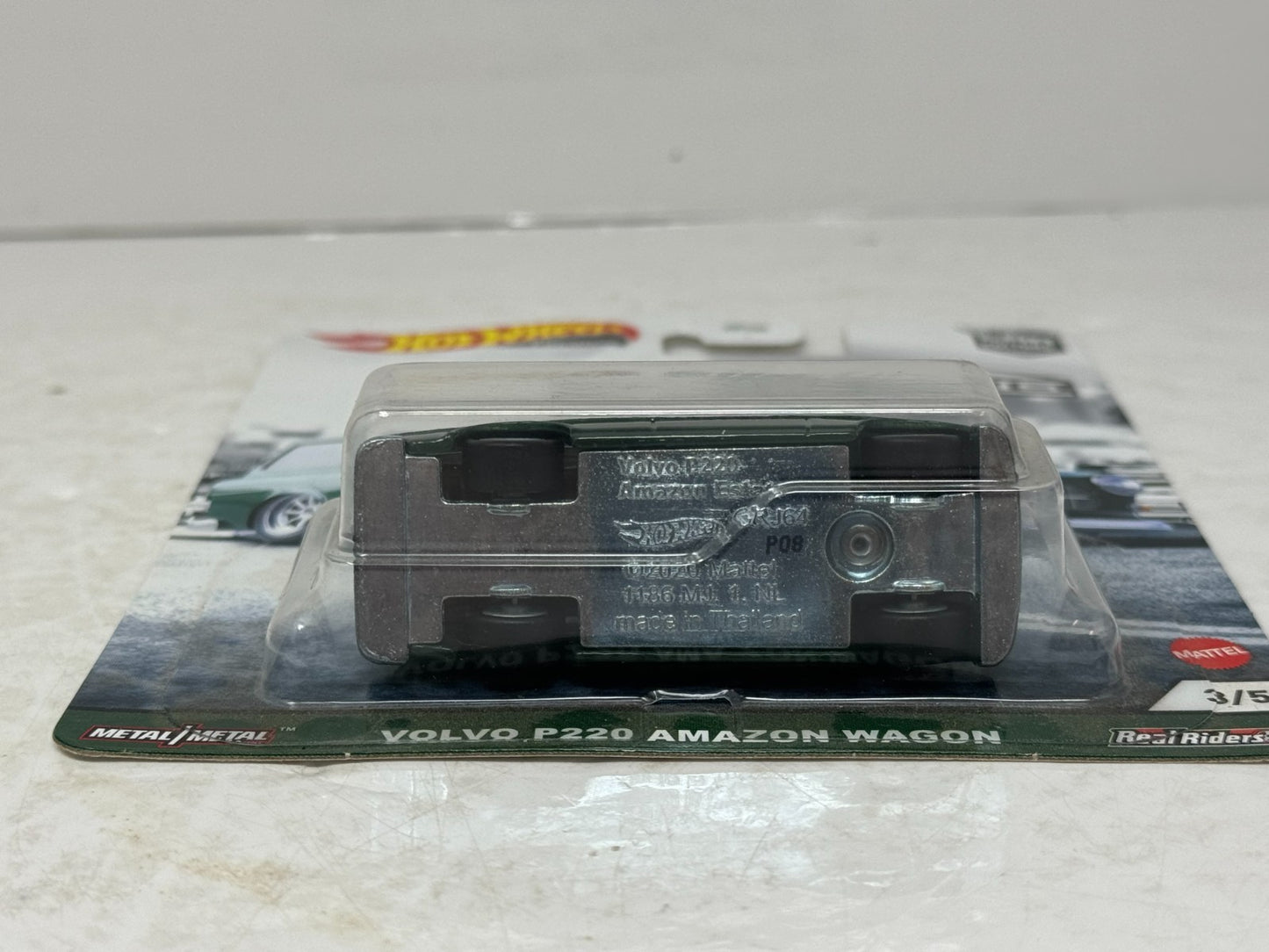 Hot Wheels Premium Fast Wagons Volvo P220 Amazon Wagon 1:64 Diecast