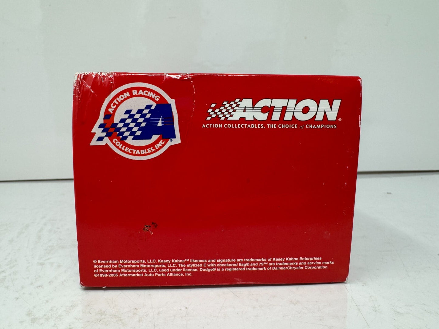 Action Nascar #79 Kasey Kahne AAPA Bumper to Bumper 2005 Charger 1:24 Diecast