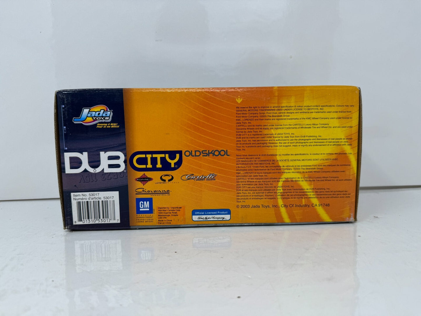 Jada Dub City 1957 Chevy Suburban 1:24 Diecast Colorado Custom Wheels 22 Inch