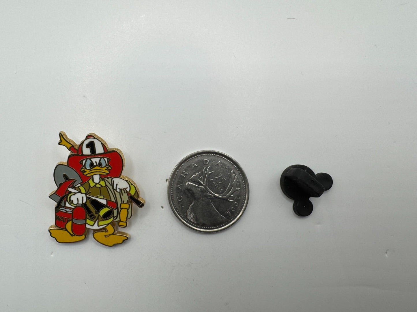 Disney Donald Duck Firefighter Main Street Firehouse Trading Pin DC2S10