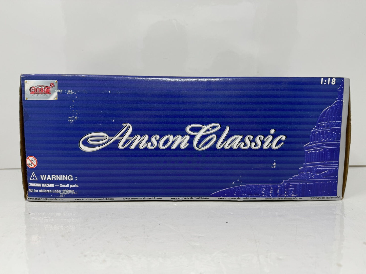 Anson Classic 1957 Studebaker Golden Hawk 1:18 Diecast