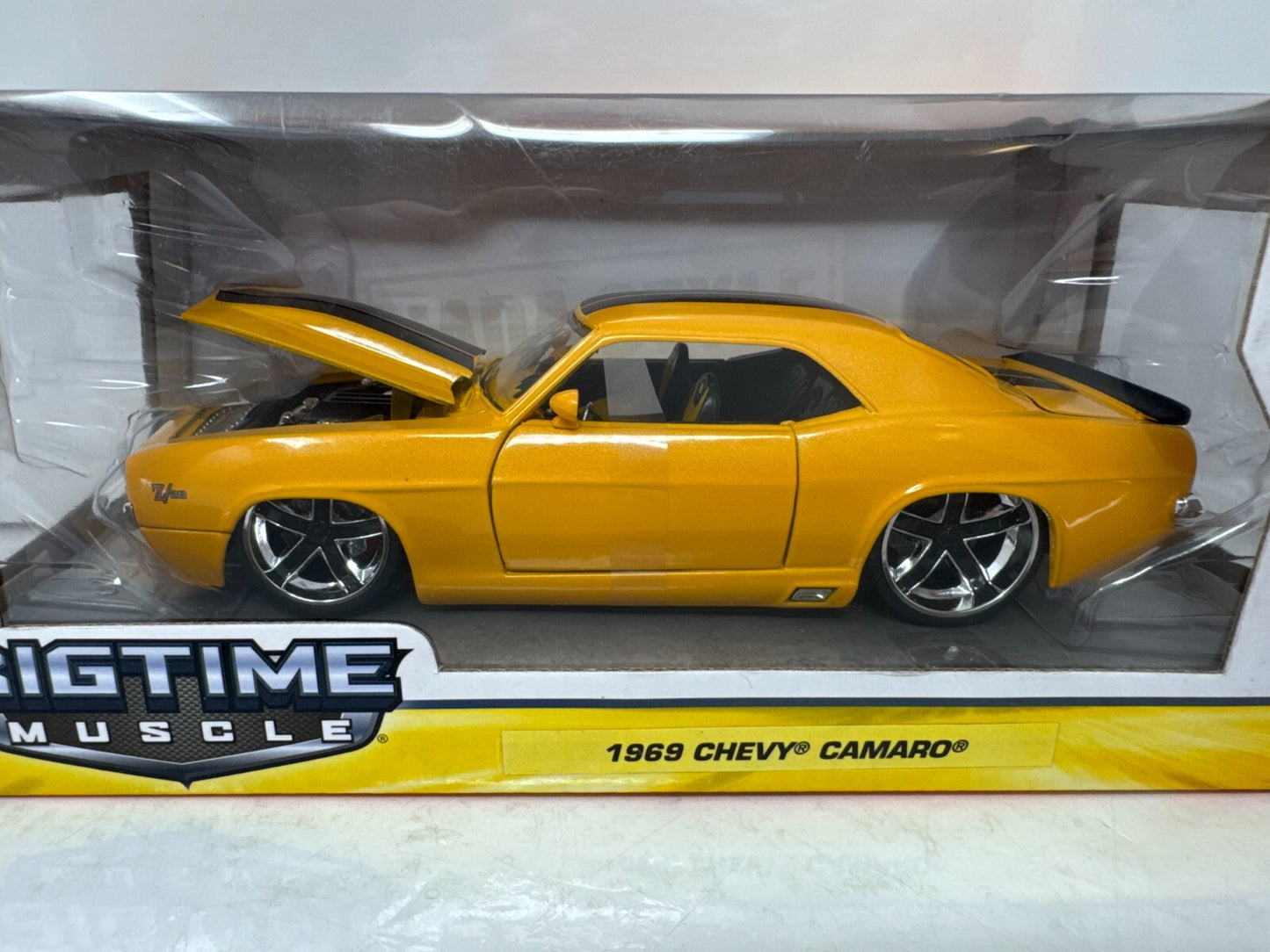 Jada Bigtime Muscle 1969 Chevy Camaro 1:24 Diecast