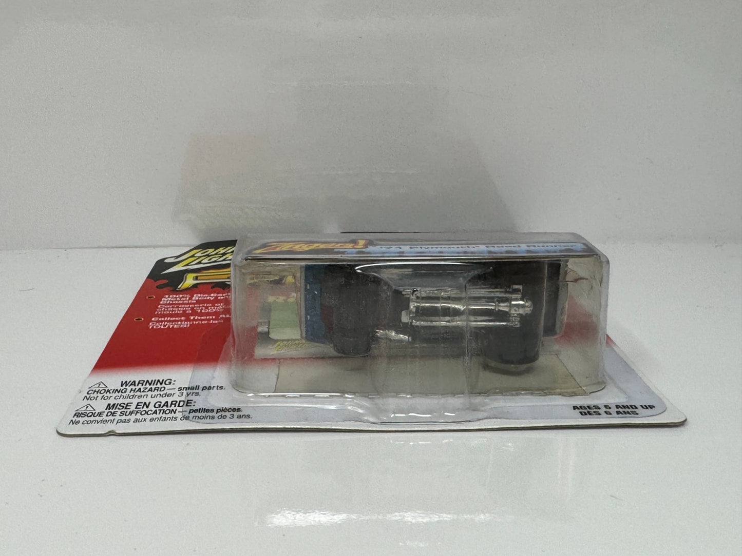 Johnny Lightning Street Freaks 1971 Plymouth Road Runner Zingers 1:64 Diecast