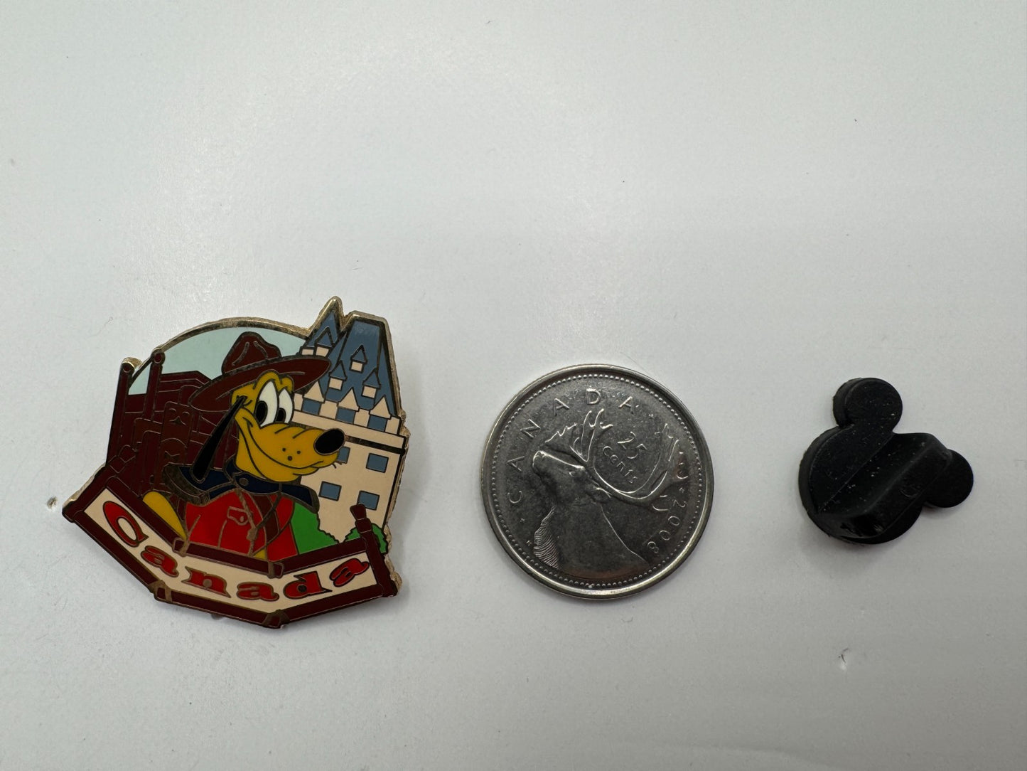 WDW Disney Pluto Canada Epcot World Showcase Trading Pin DC1S10