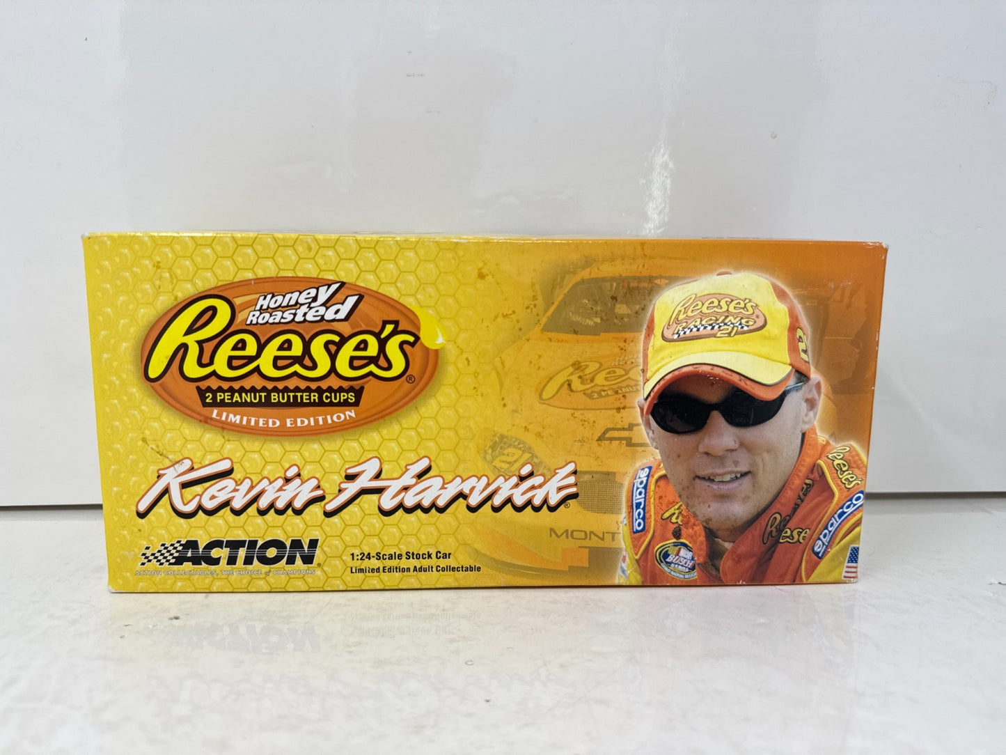 Action Nascar #21 Kevin Harvick Reese's Dealer Exclusive 2003 Chevy 1:24 Diecast