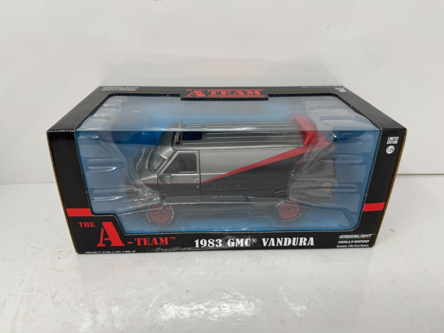 Greenlight Hollywood The A-Team 1983 GMC Vandura 1:24 Diecast