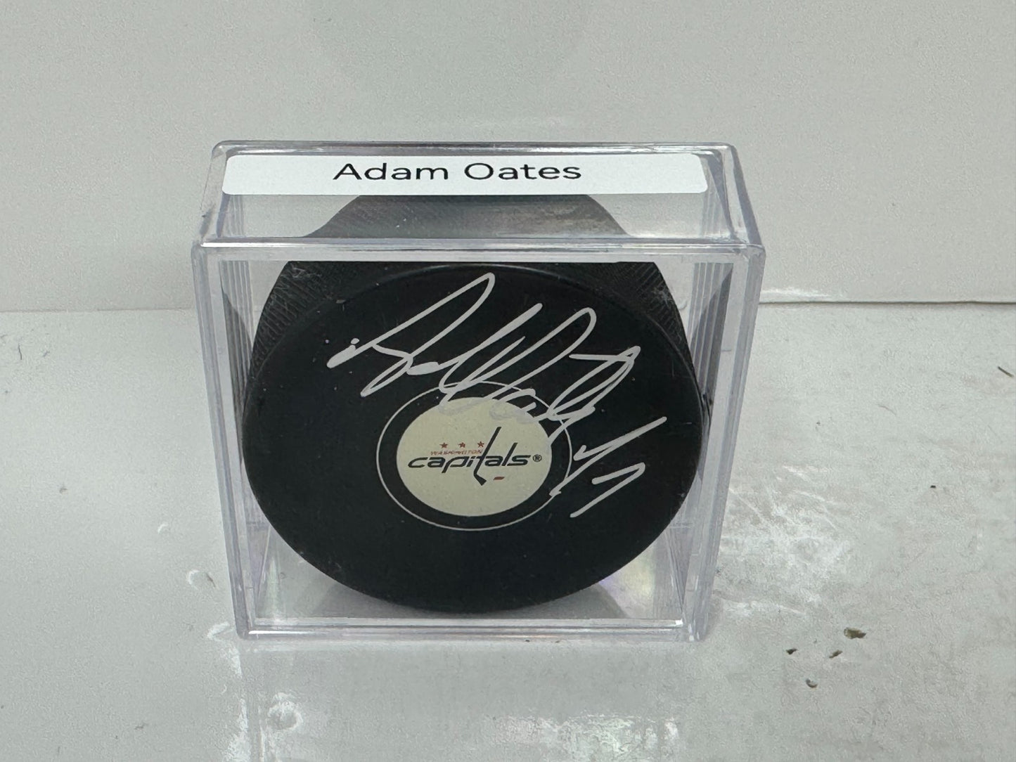 Adam Oates Washington Capitals Signed NHL Autograph Puck Silver Auto