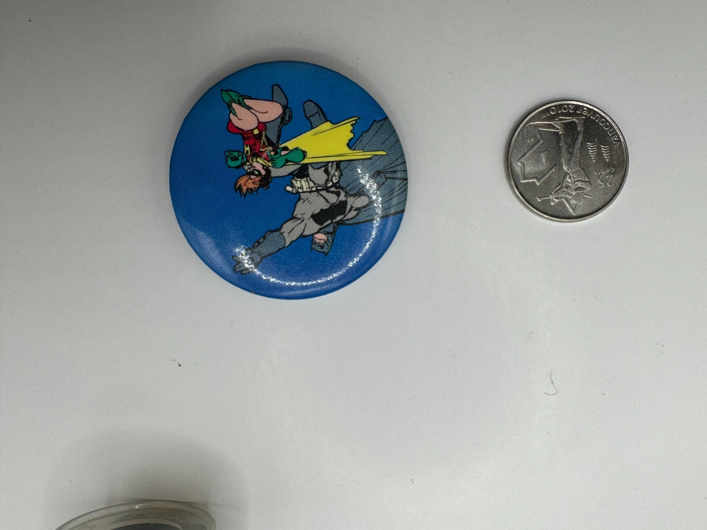 DC Batman & Robin Pin-back Button UDT1