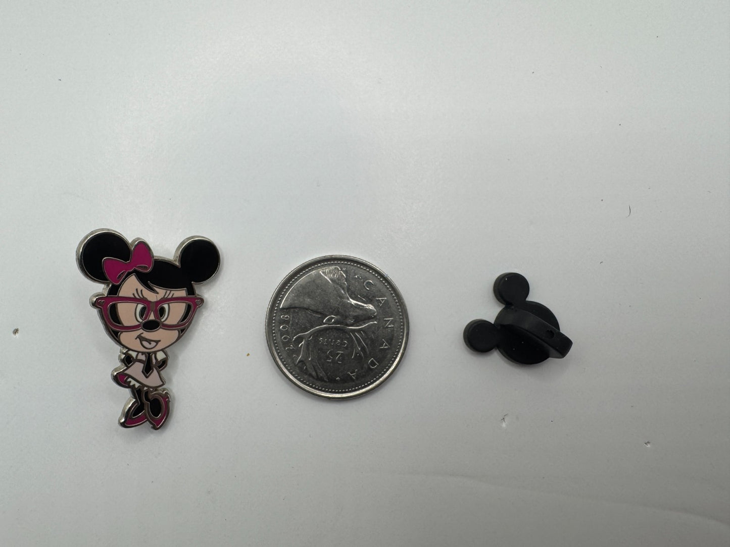 Disney Nerds Rock! Collection Minnie Mouse Trading Pin DC2S2