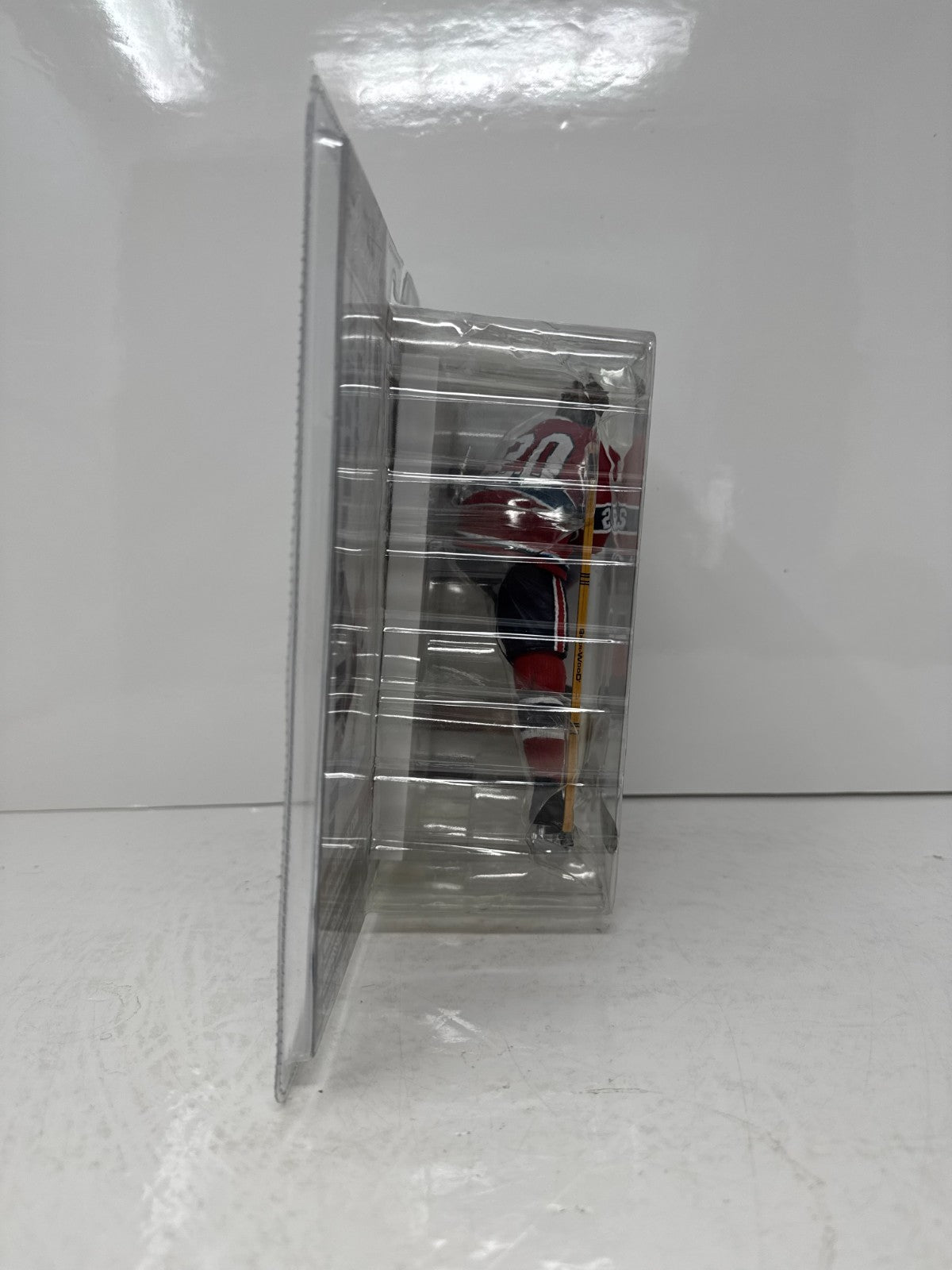 McFarlane NHL Pete Mahovlich Montreal Canadiens Legends Series 3 Figure
