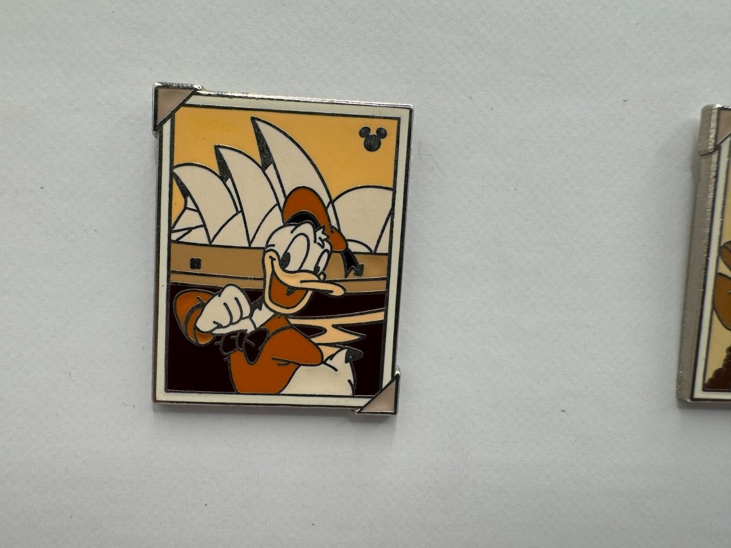 DLR Disney Donald Sydney Opera House World Snapshots Trading Pin DC2S10