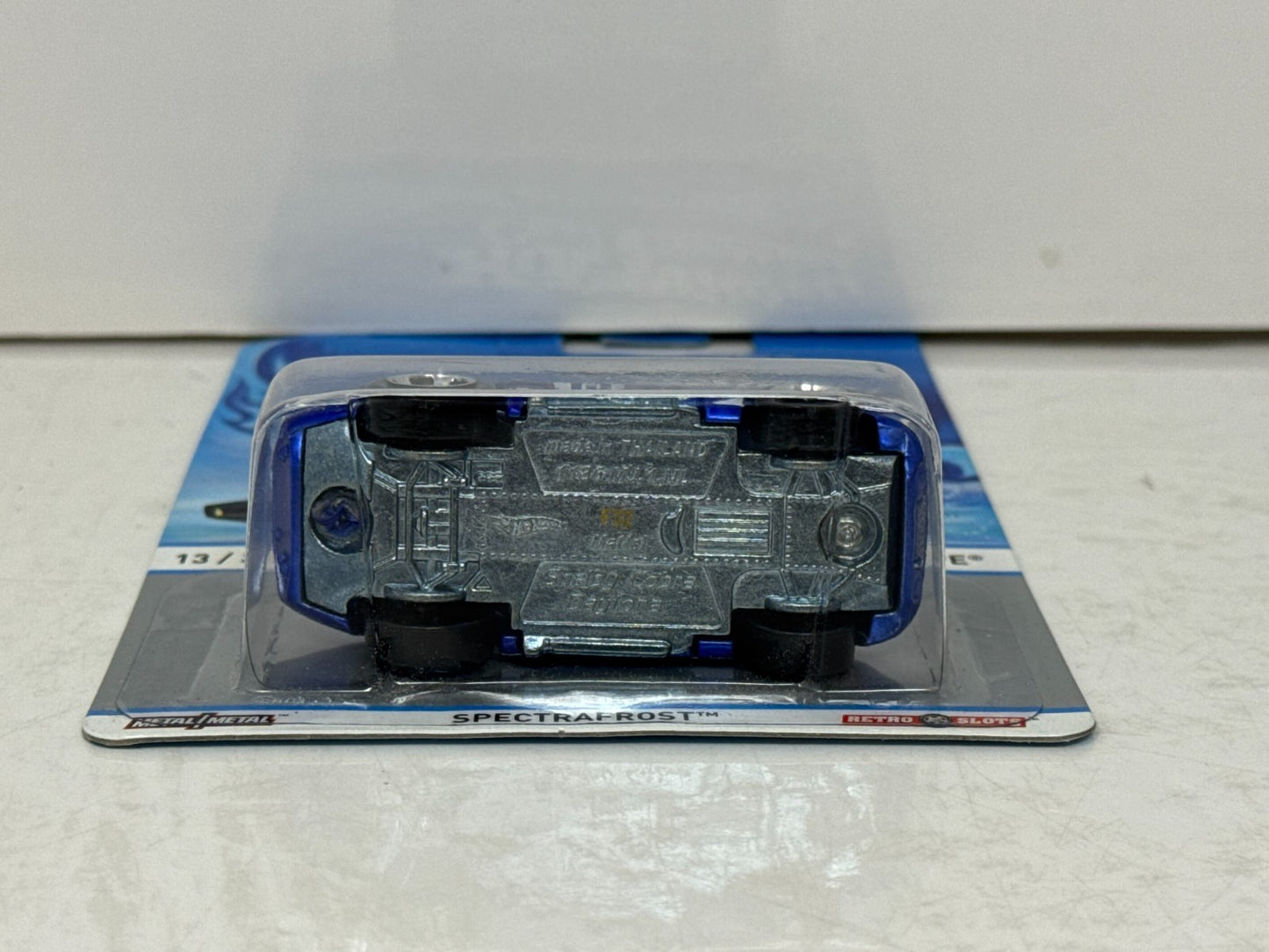 Hot Wheels Cool Classics Shelby Cobra Daytona Coupe Spectrafrost 1:64 Diecast