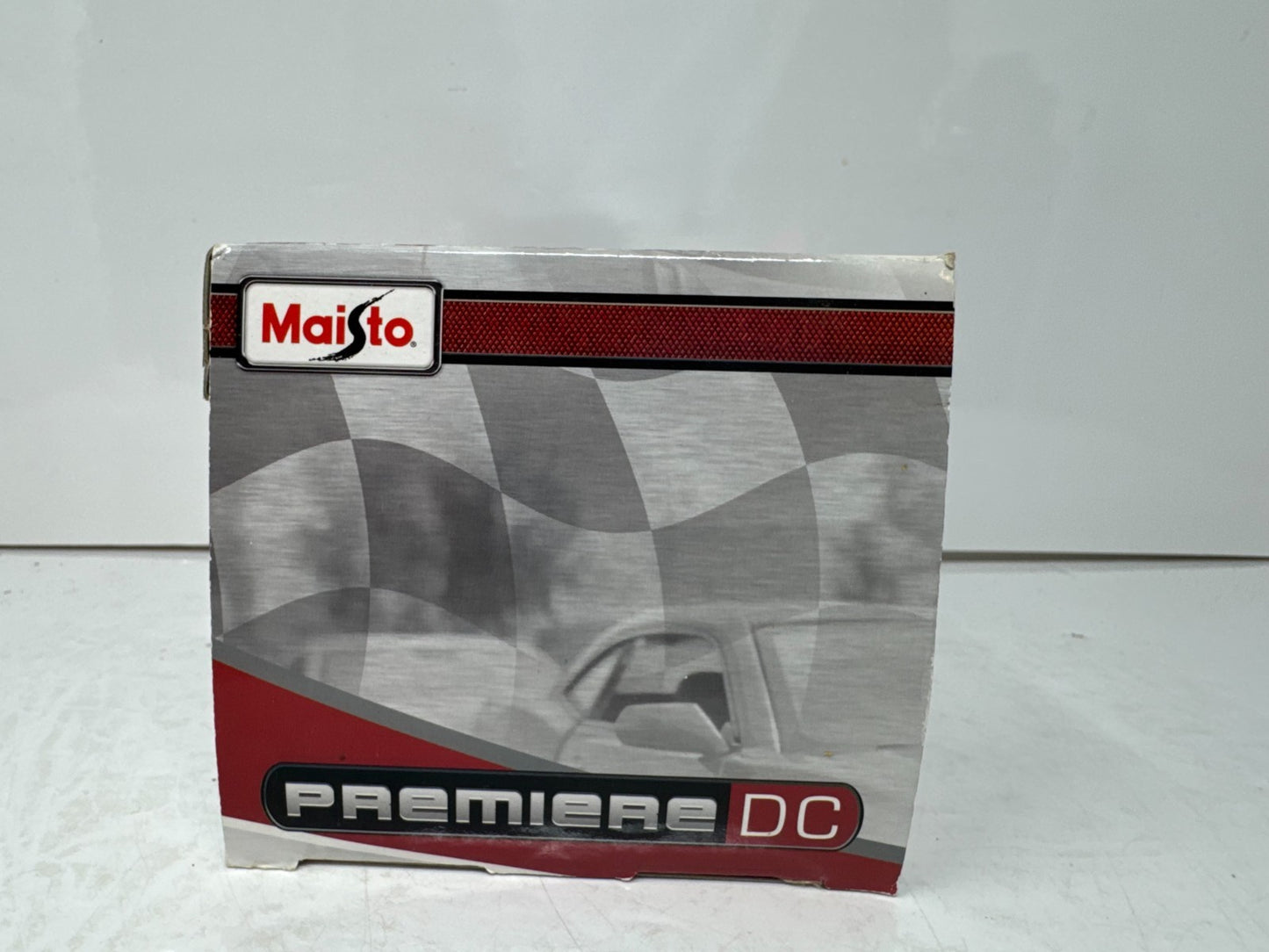 Maisto Premiere DC 1929 Ford Model A 1:24 Diecast