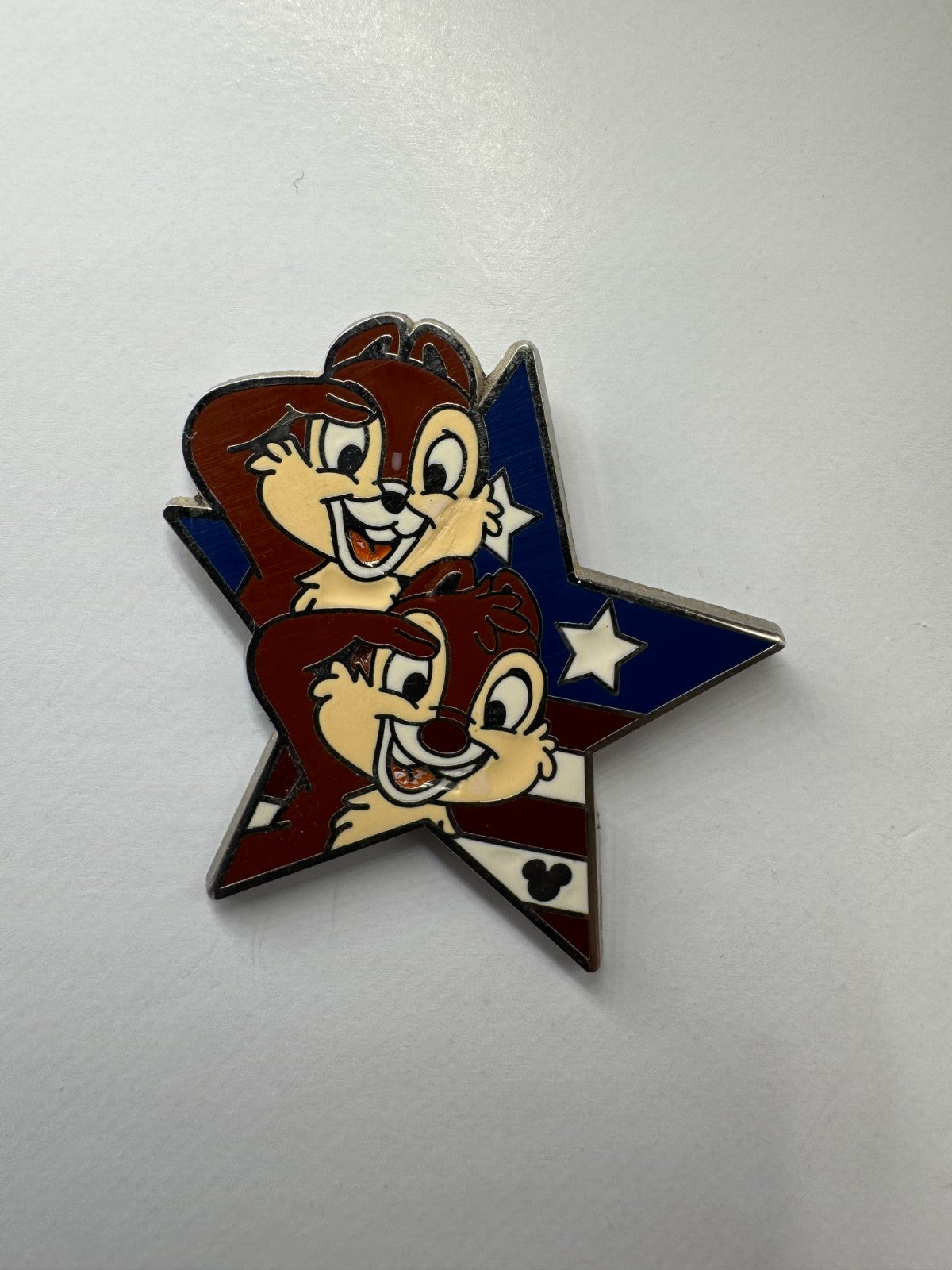 DLR Disney Chip 'n' Dale Patriotic Star Salute Hidden Mickey Trading Pin DC1S1