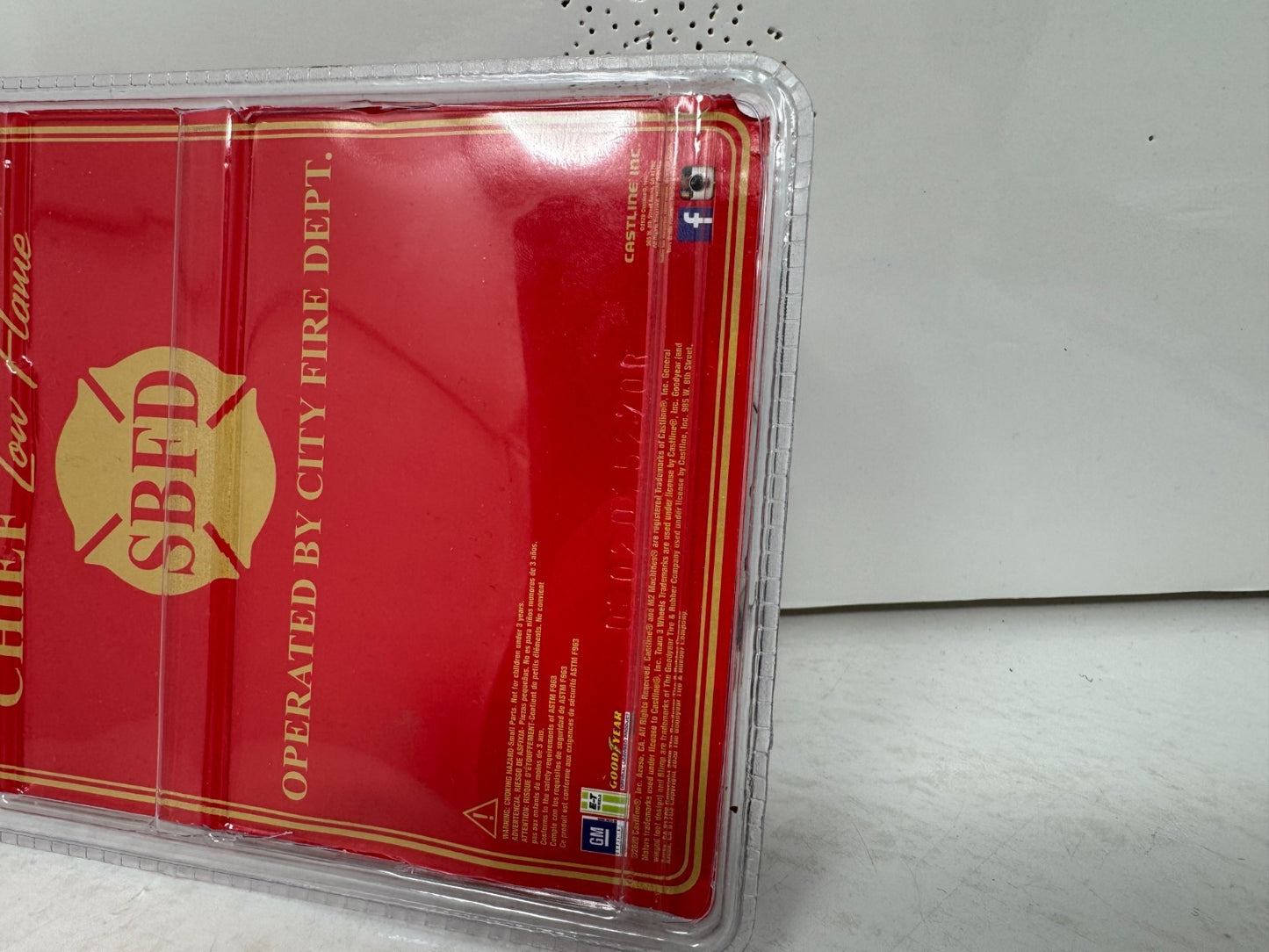 M2 Machines Chief Low Flame SBFD 1976 Chevrolet Scottsdale 1:64 Diecast Custom