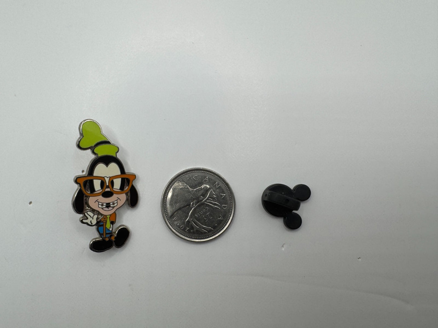 Disney Nerds Rock! Collection Goofy Trading Pin DC2S8