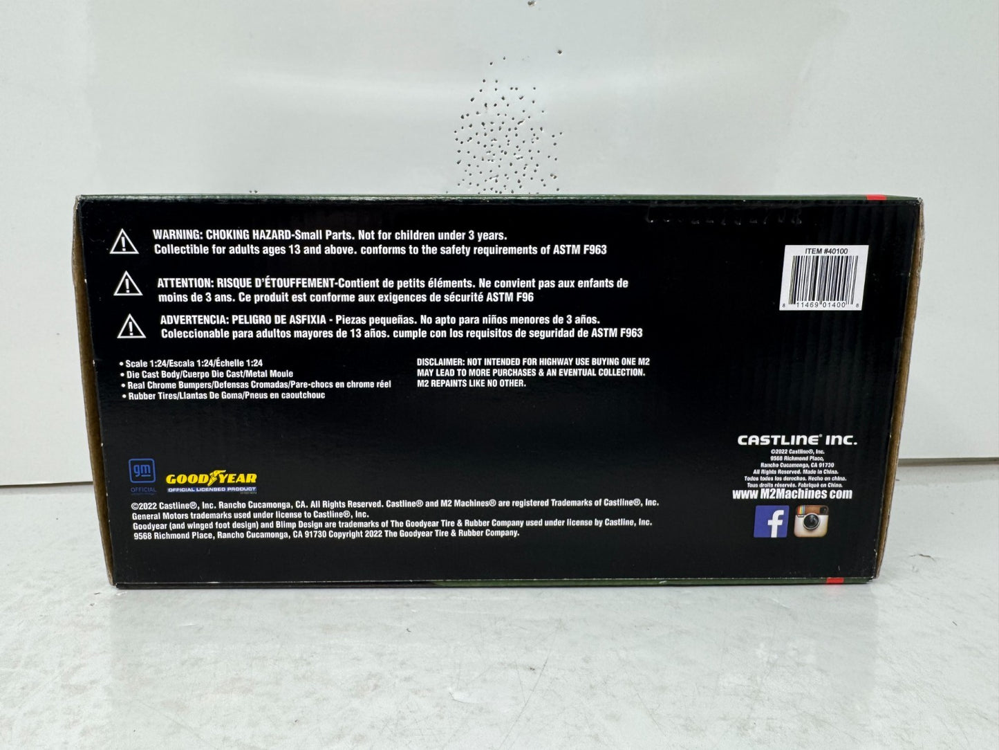 M2 Machines 1973 Chevrolet Cheyenne Super 10 Col. Square Body 1:24 Diecast