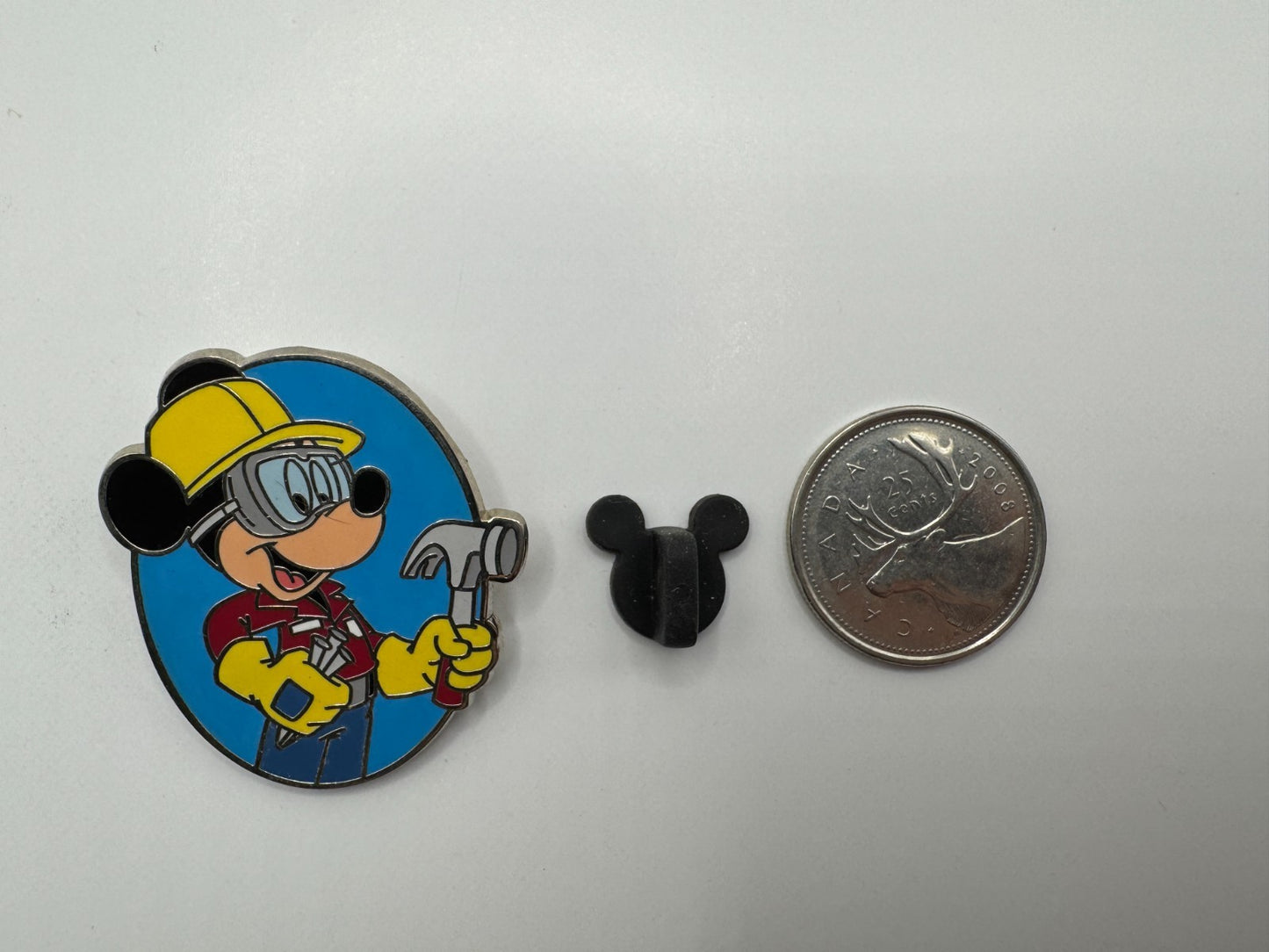 DLR Disney Mickey Mouse Construction Starter Trading Pin DC2S1