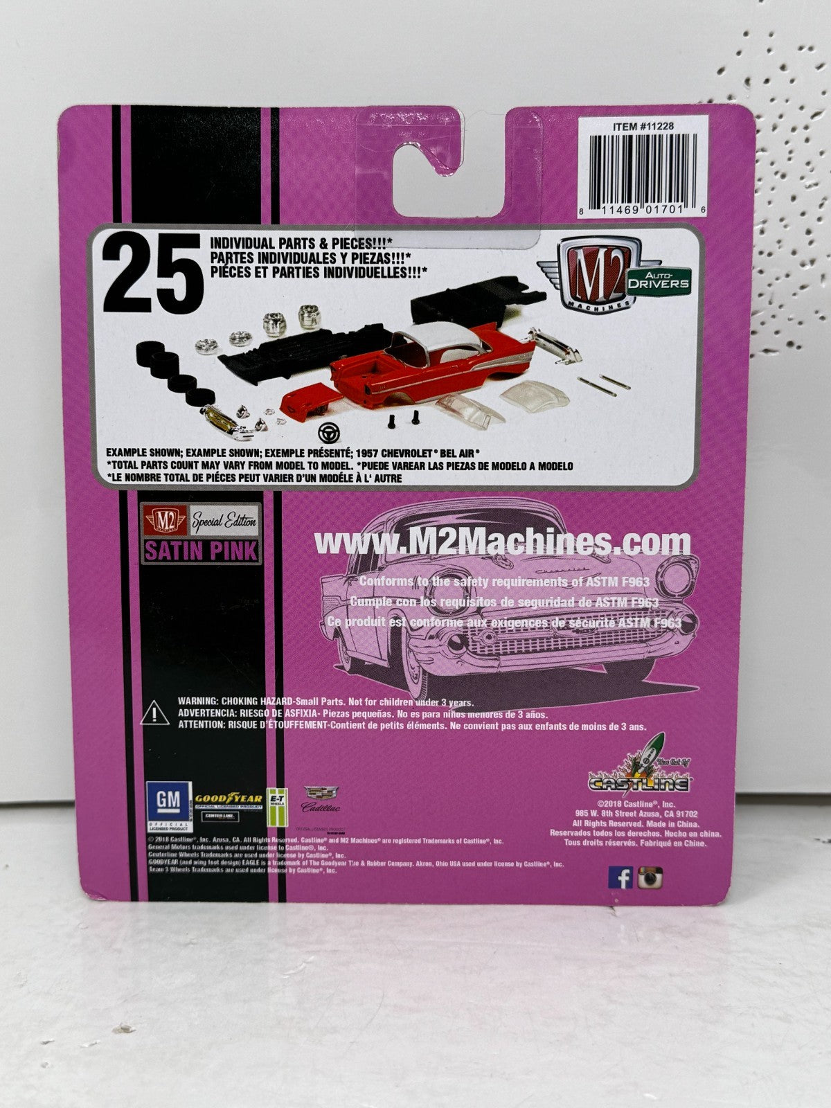 M2 Machines 1970 Chevrolet Camaro Z/28 RS Satin Pink 1:64 Diecast