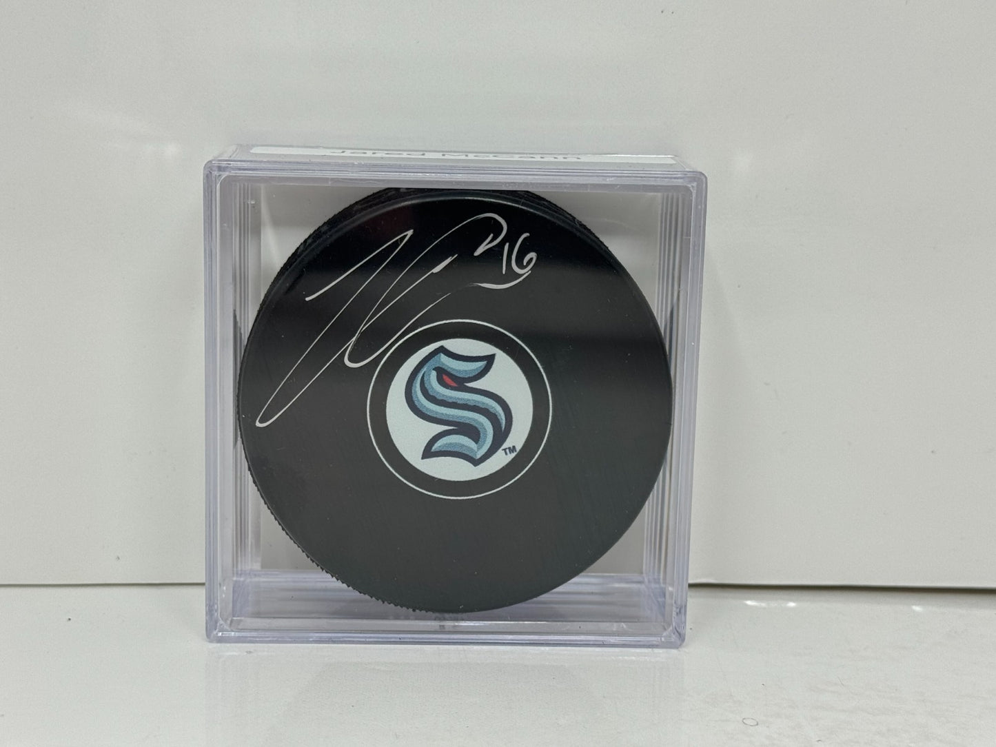 Jared McCann Seattle Kraken Signed NHL Autograph Puck Silver Auto