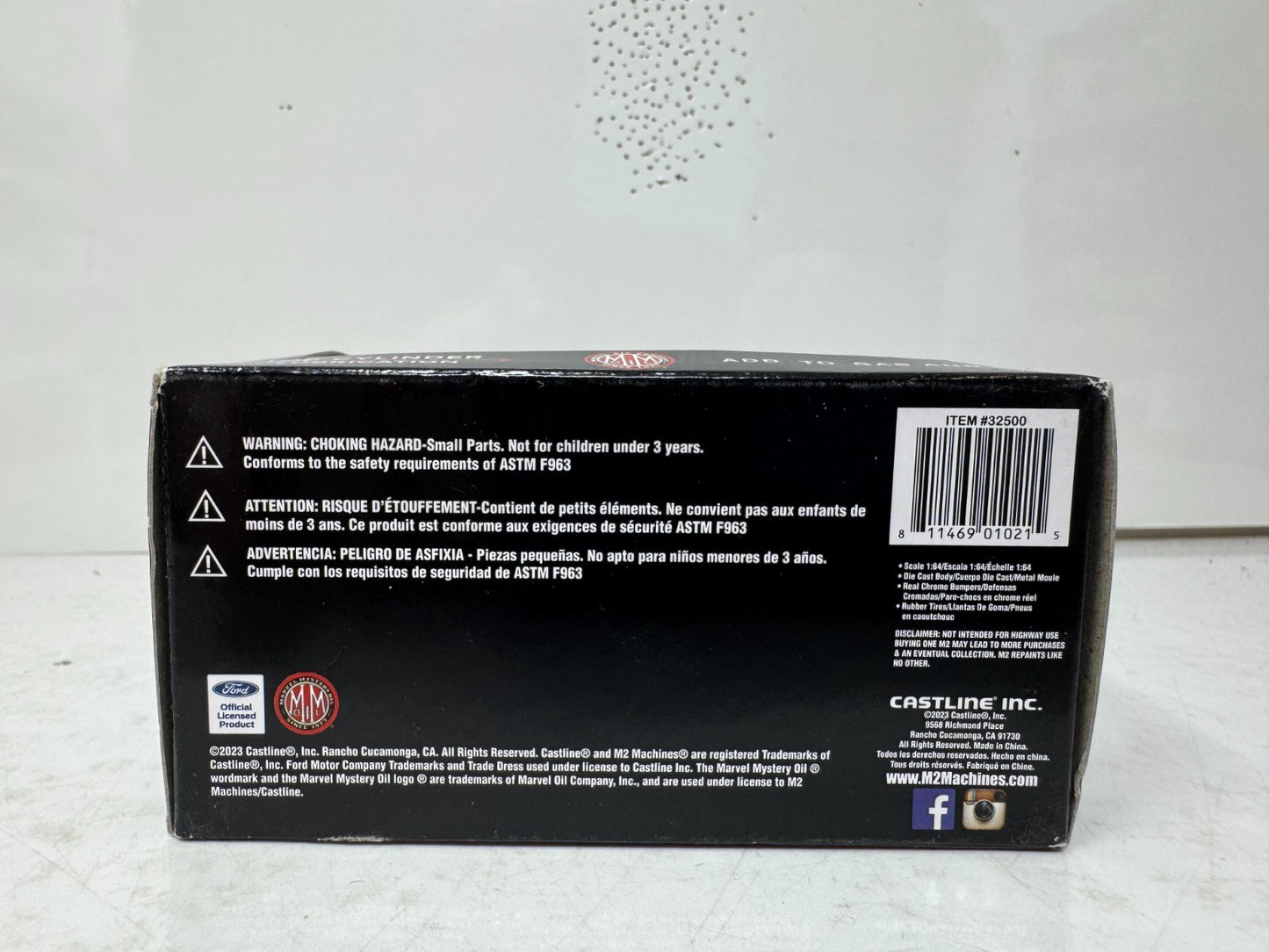 M2 Machines Marvel Mystery Oil 1932 Ford Roadster 1:64 Diecast