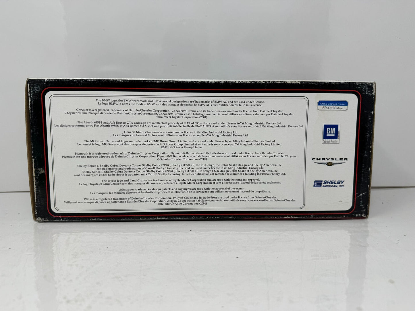 Yat Ming Road Signtaure 1968 Shelby GT-500KR 1:18 Diecast