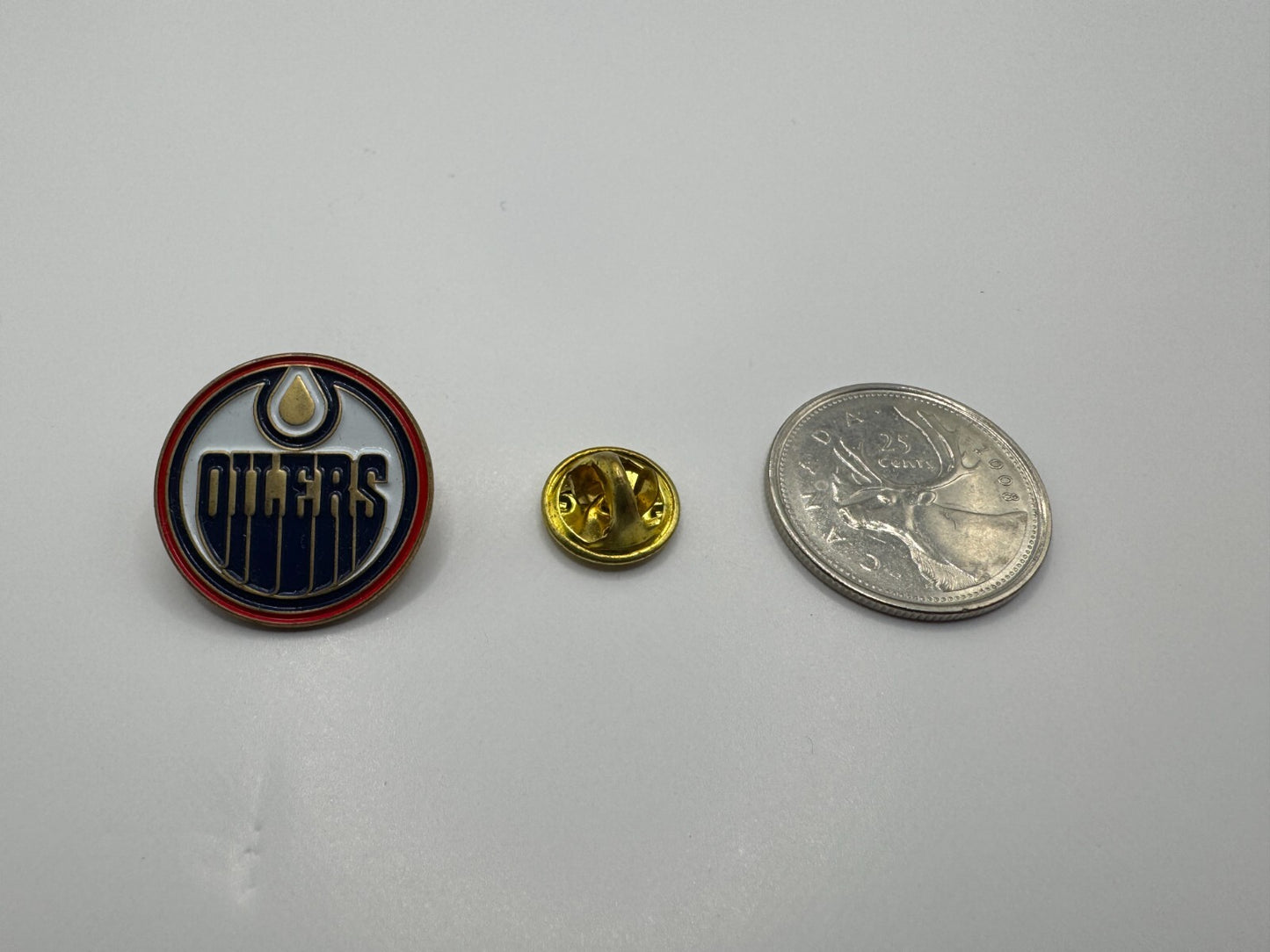 Edmonton Oilers NHL Hockey Team Logo Lapel Pin UDT1