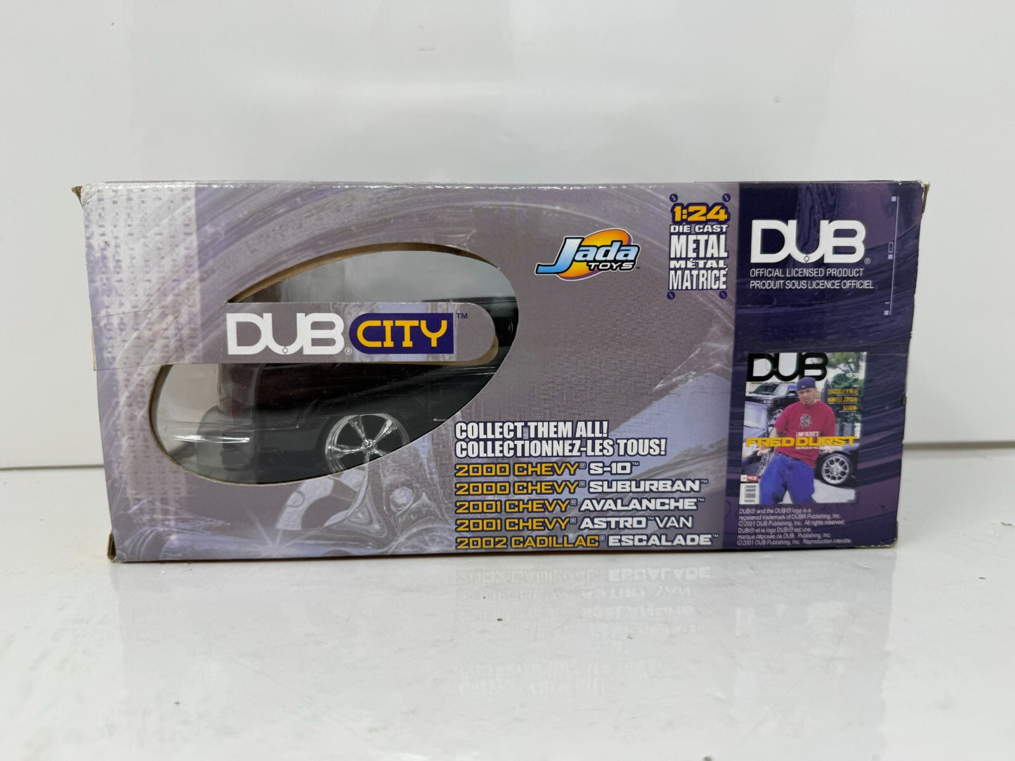 Jada Dub City 2001 Chevy Avalanche 1:24 Diecast KMC Wheels 20 Inch SS Rims
