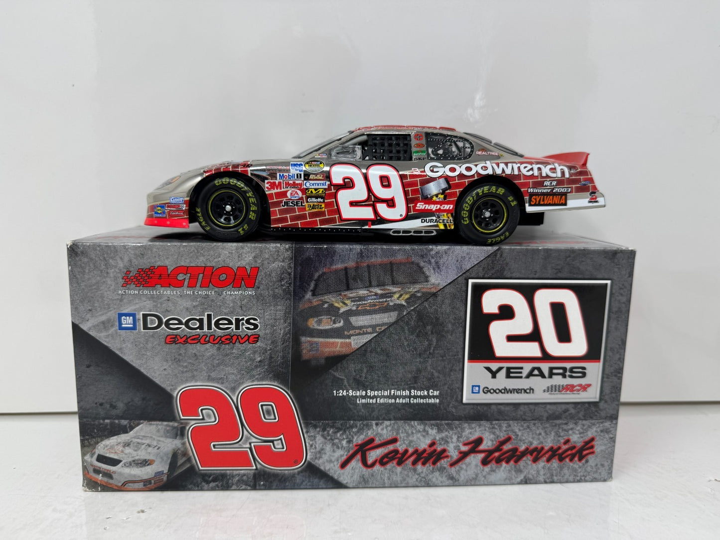 Action Nascar #29 Kevin Harvick GM Goodwrench Indy GM DEALERS 1:24 Diecast