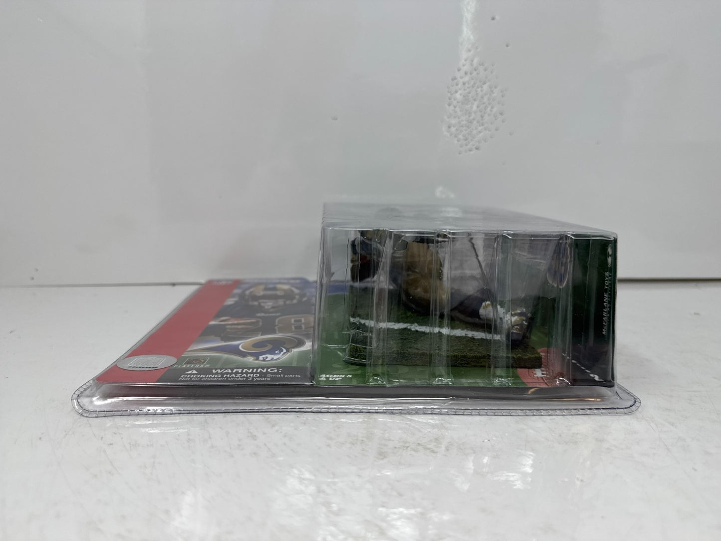 McFarlane NFL Randy Moss Minnesota Vikings Series 1 Figure