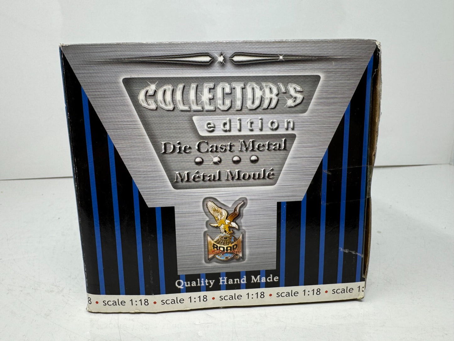 Yat Ming Road Signature 1957 Chevrolet Bel Air 1:18 Diecast