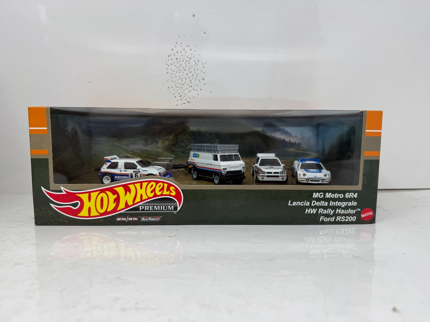 Hot Wheels Premium Rally Legends 4-Pack Collector Diorama Set 1:64 Diecast