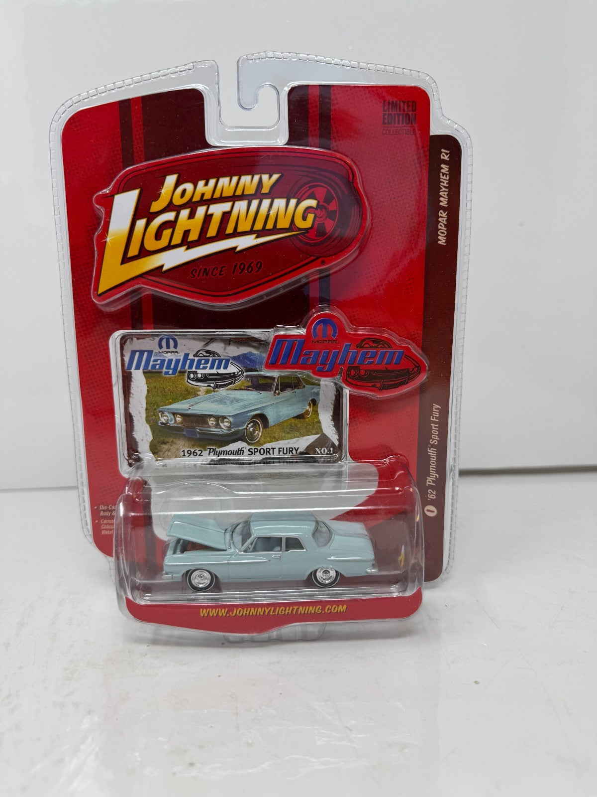 Johnny Lightning Mopar Mayhem 1962 Plymouth Sport Fury 1:64 Diecast