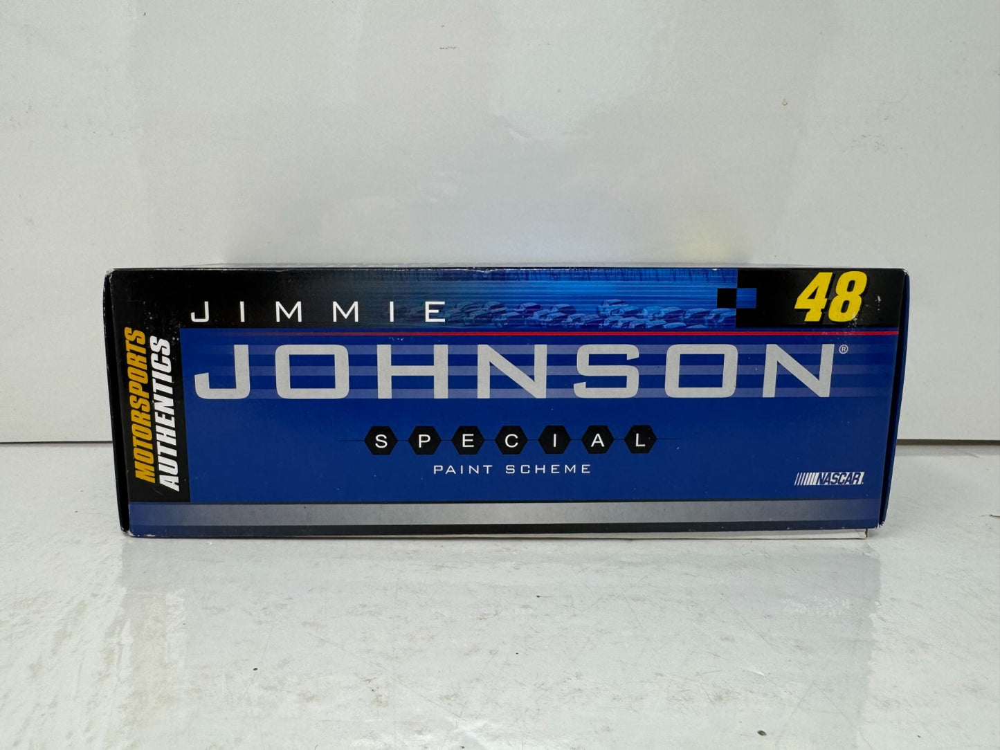 Motorsports Authentics #48 Jimmie Johnson Lowe's Kobalt 2006 Chevy 1:24 Diecast